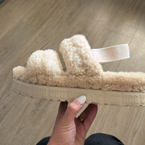 UGG Shoes - Platform Ugg slippers